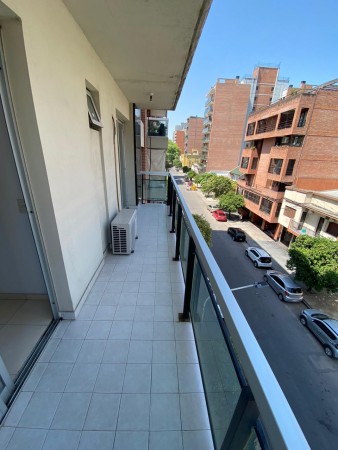 BALCARCE 883