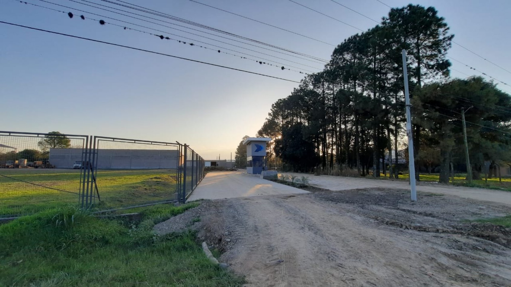 RUTA 9, KM 1304, CENTRO DE NEGOCIOS 1300 Y 1304.