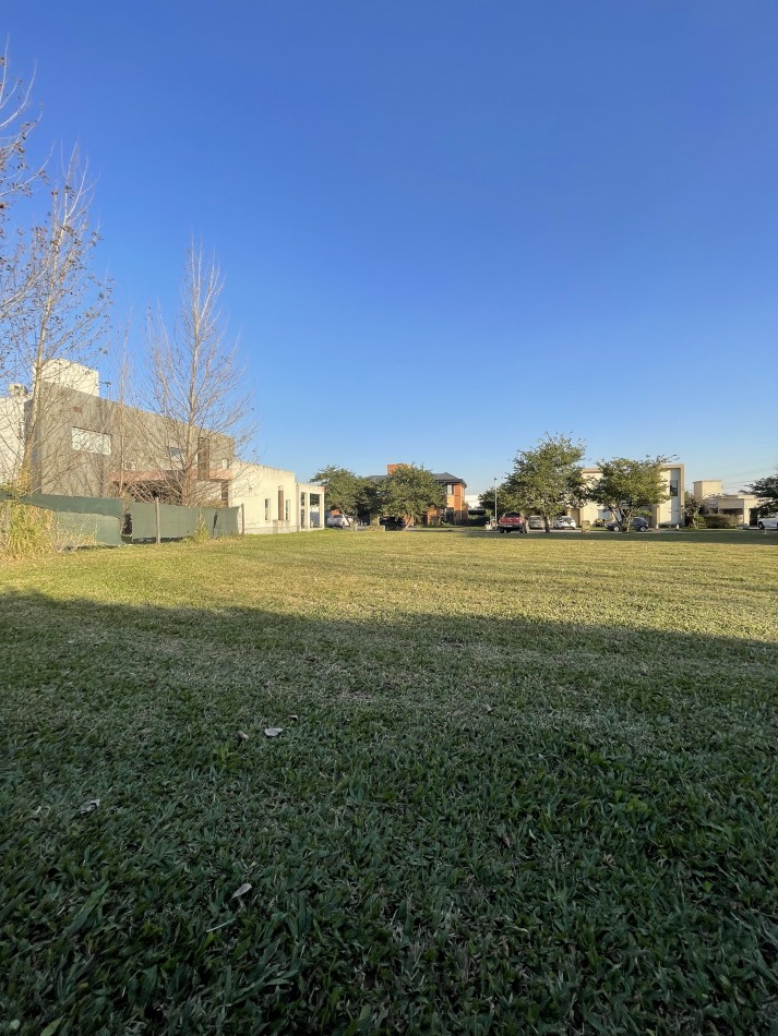 VILAGO COUNTRY CLUB, TAFI VIEJO.