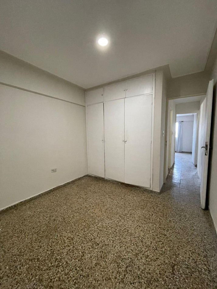 MONTEAGUDO 476, barrio norte.