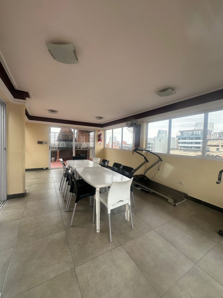 AV. SARMIENTO 290, BARRIO NORTE