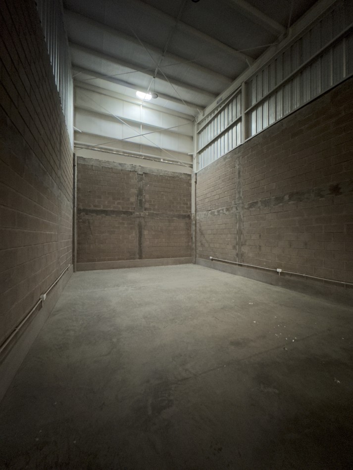 MULTIBOX, Av Camino del Peru 700, YB.