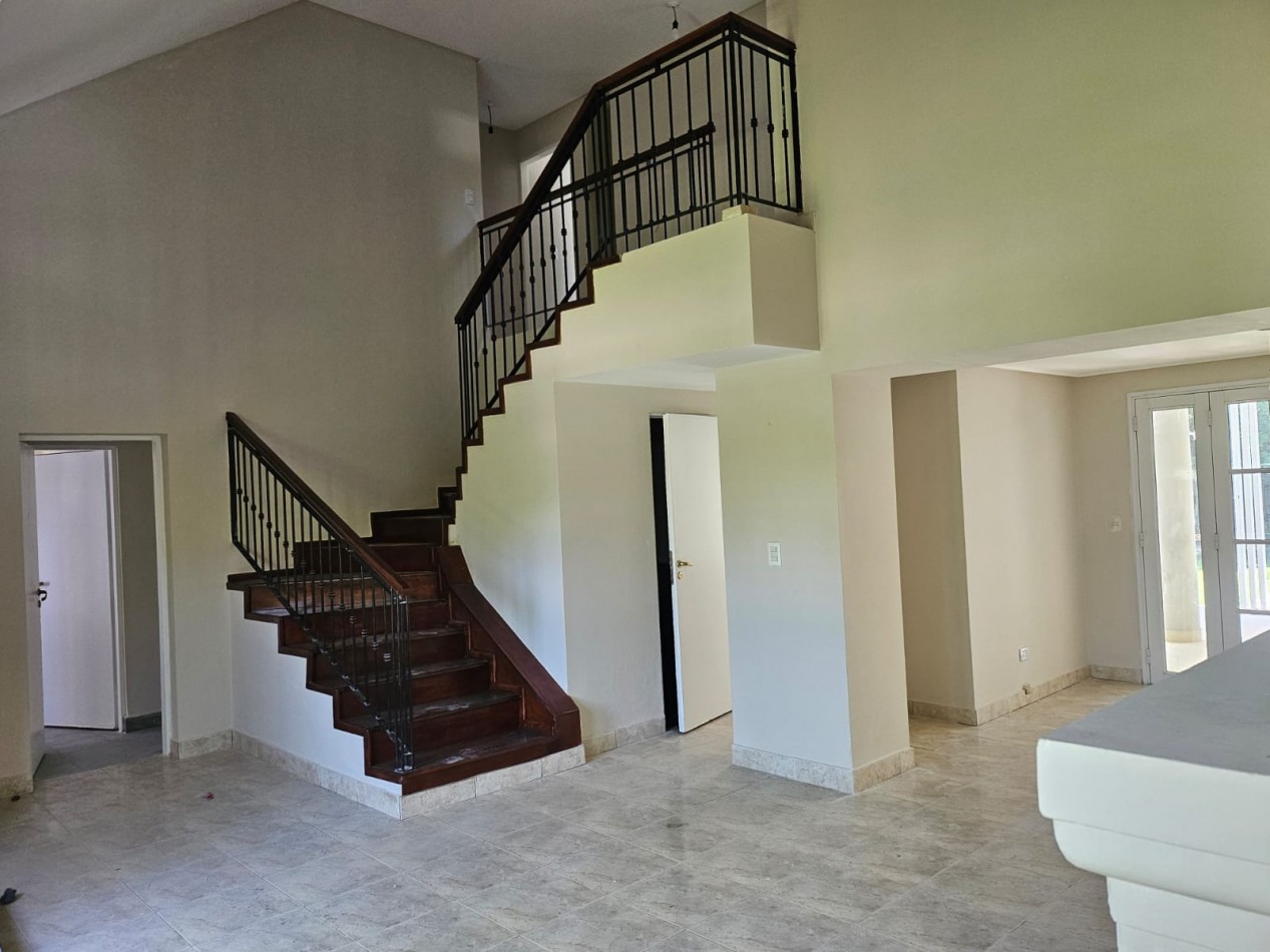 BUENOS AIRES 2100, YERBA BUENA.