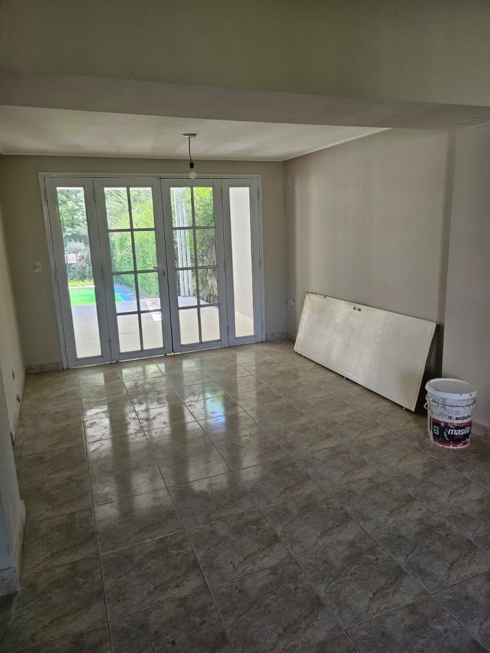 BUENOS AIRES 2100, YERBA BUENA.