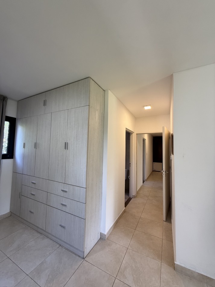 COUNTRY DEL PILAR, YERBA BUENA