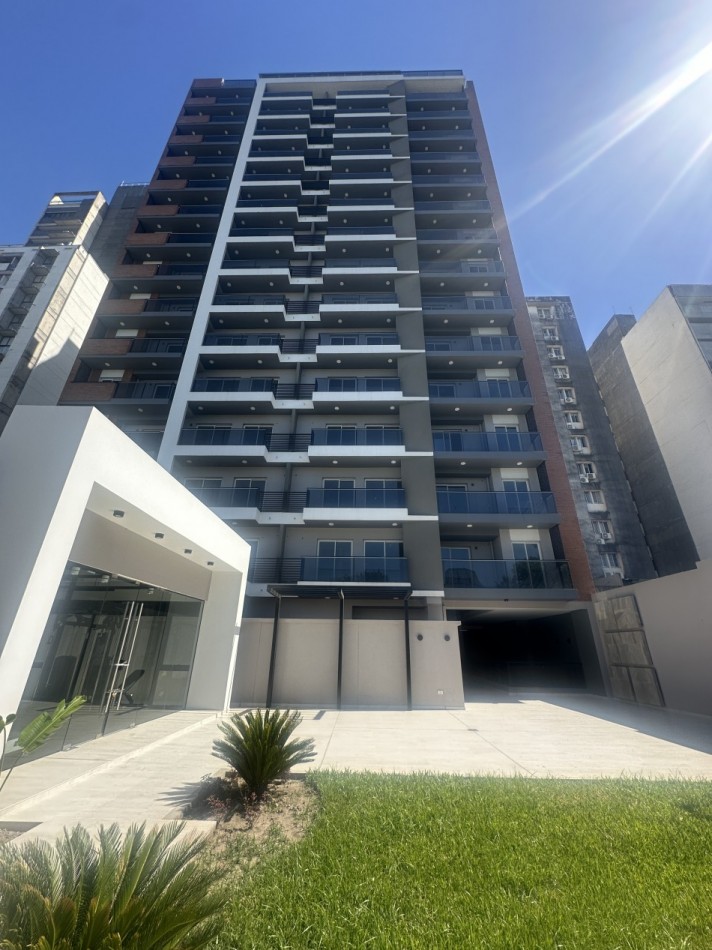 AV. MATE DE LUNA 2044, G PARK, SAN MIGUEL DE TUCUMAN.