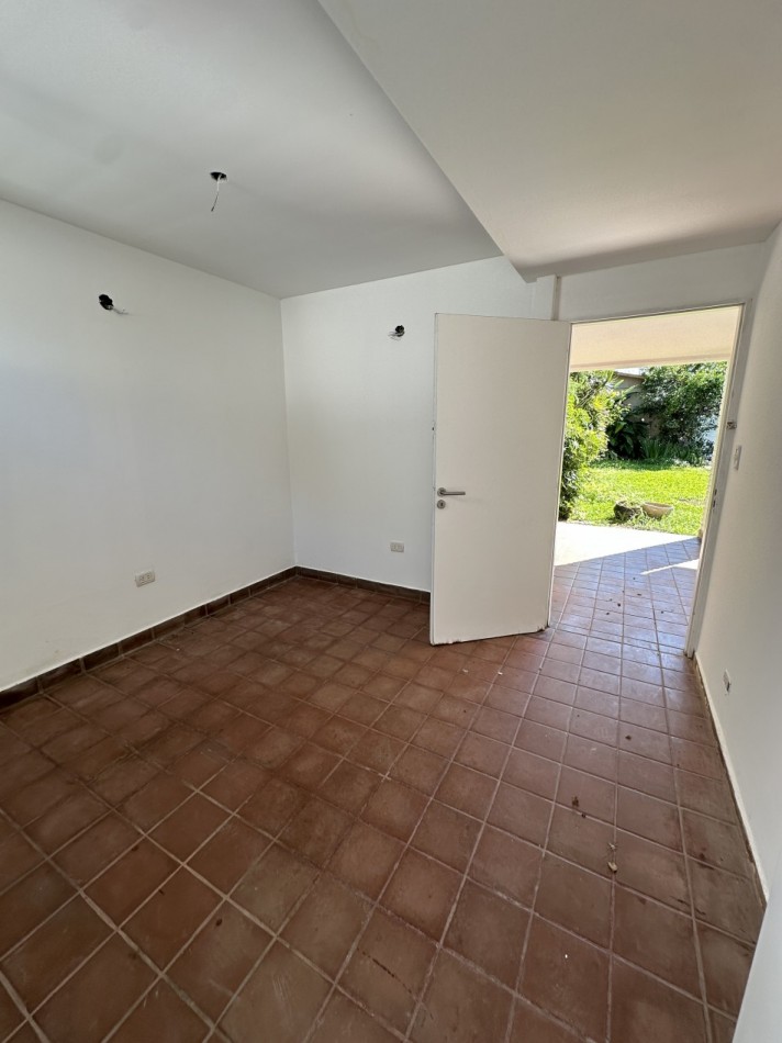 DIEGO DE VILLARROEL 1269, YERBA BUENA