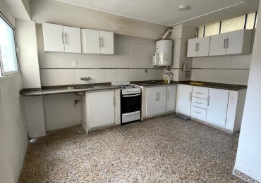 MONTEAGUDO 476, barrio norte.